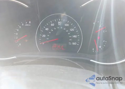 2015 Kia Sorento Lx z USA, uszkodzony, nr VIN 5XYKT3A6XFG654737